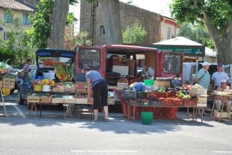 Le marché saisonnier de Beauvallon Le marché saisonnier de Beauvallon